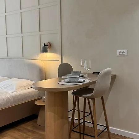Elen Studio Apartment Tirana Exterior photo
